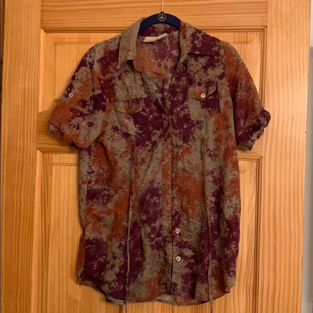Day trip top with ties in the back